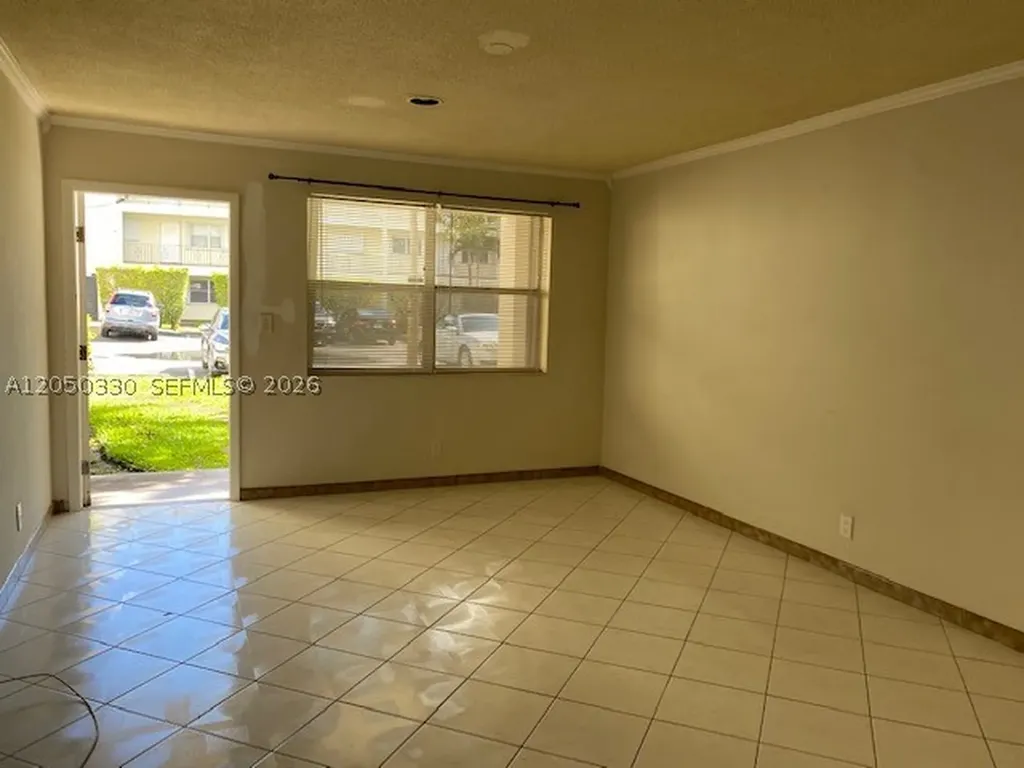 2210 Taylor Street Hollywood FL 33020