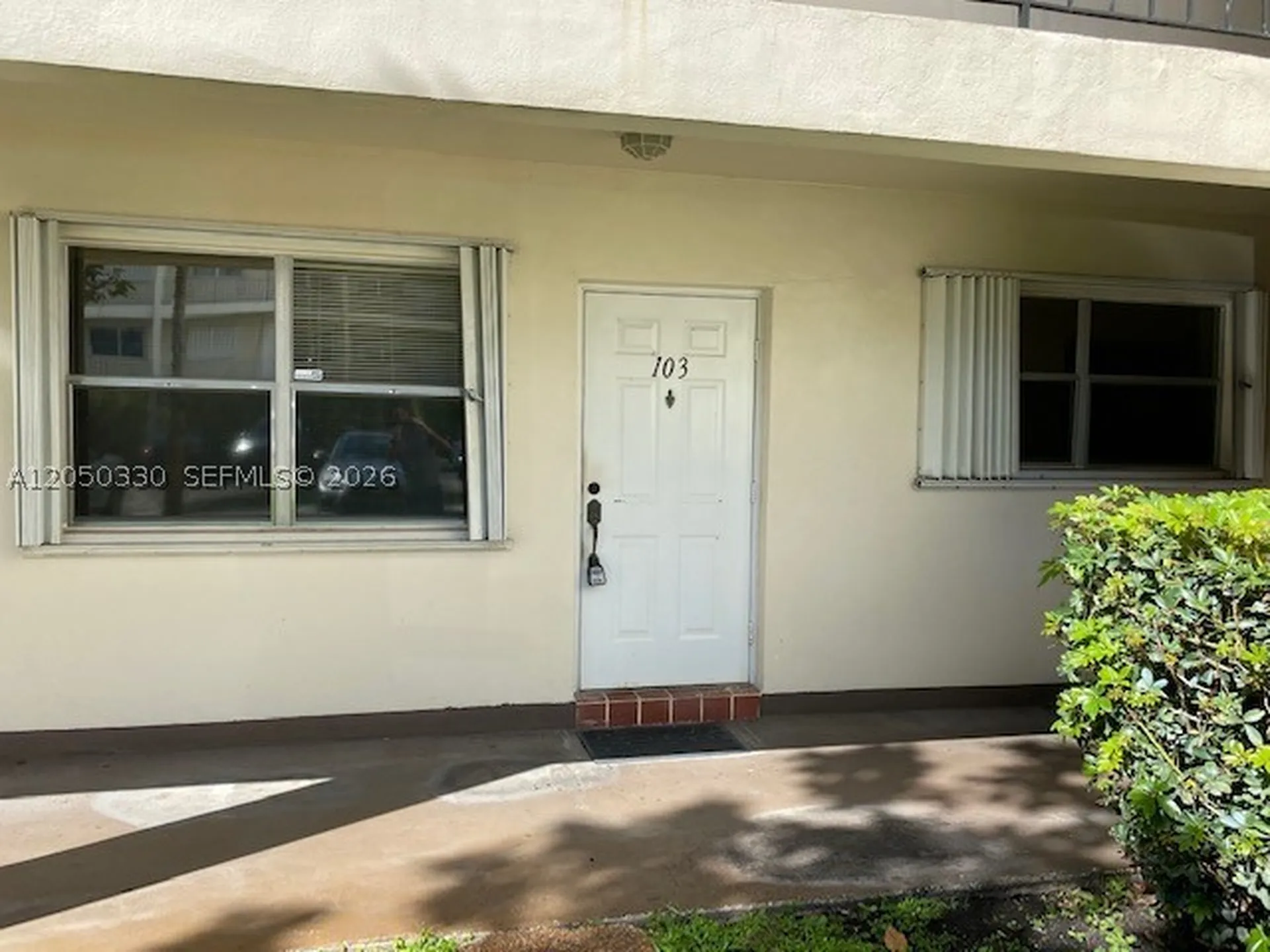 2210 Taylor Street Hollywood FL 33020