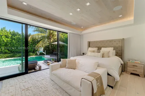 771 Fairway Drive Miami Beach FL 33141