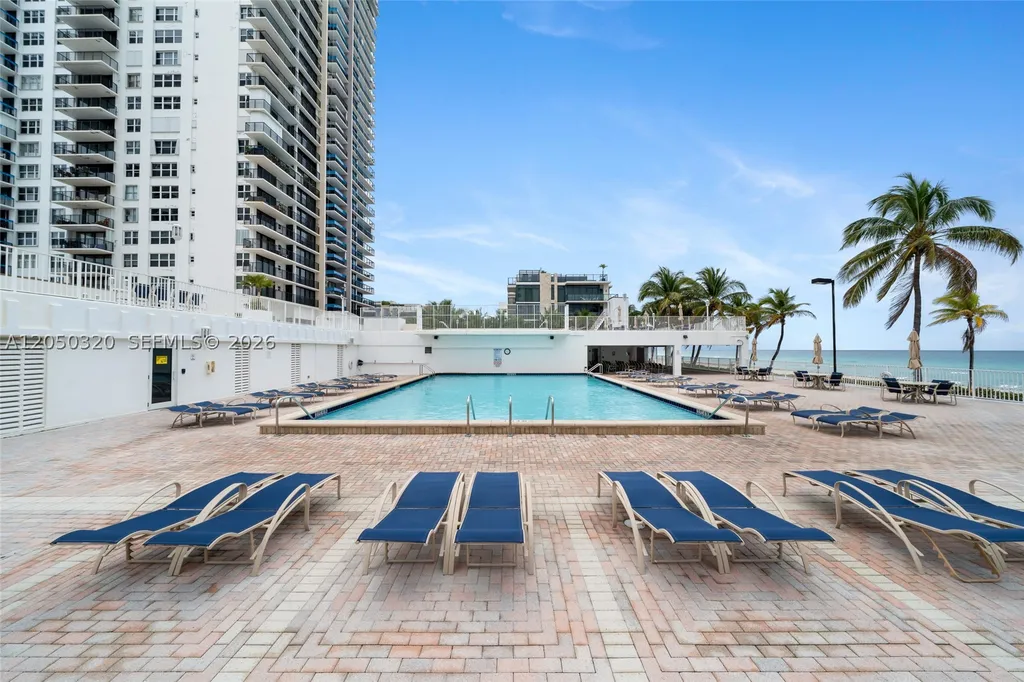 2301 S Ocean Drive Hollywood FL 33019