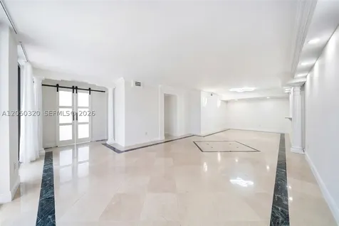 2301 S Ocean Drive Hollywood FL 33019