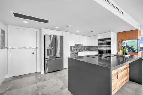 7135 Collins Avenue Miami Beach FL 33141
