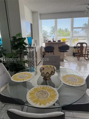 4925 Collins Avenue Miami Beach FL 33140