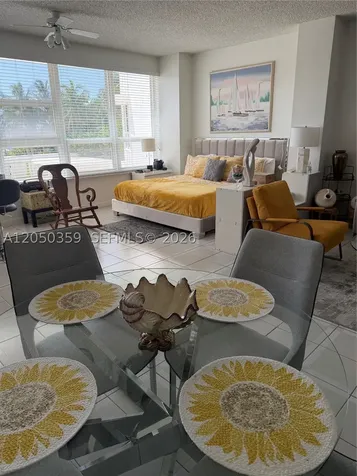 4925 Collins Avenue Miami Beach FL 33140
