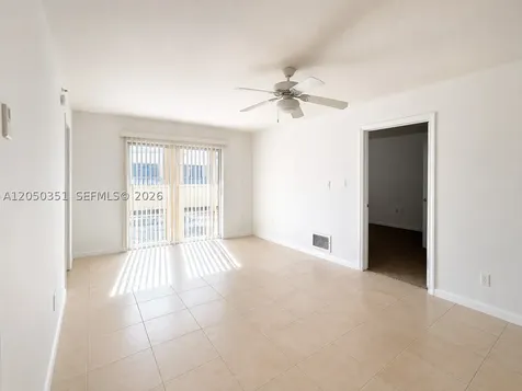 2415 NW 16th St Road Miami FL 33125