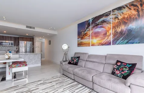 488 NE 18th Street Miami FL 33132