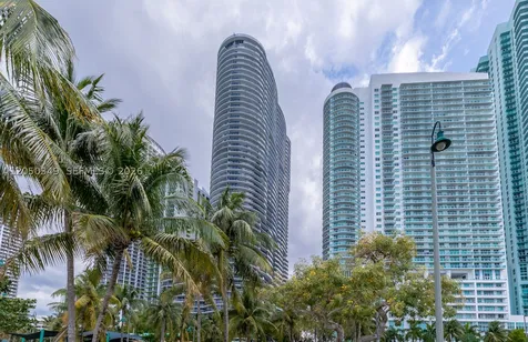 488 NE 18th Street Miami FL 33132
