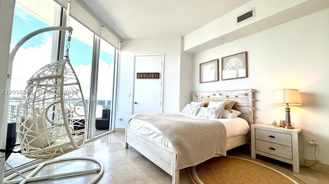 Sunny Isles Beach FL 33160