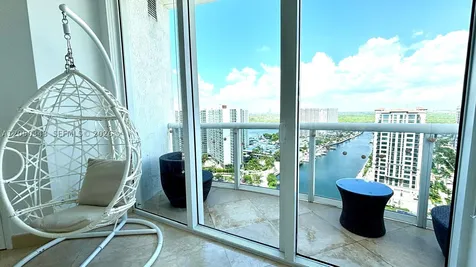 Sunny Isles Beach FL 33160