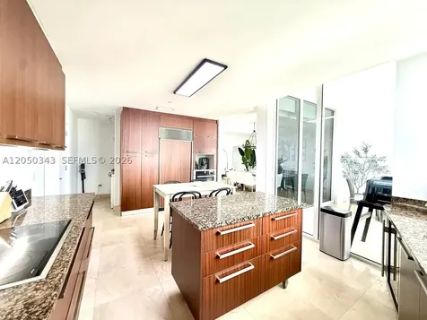 Sunny Isles Beach FL 33160