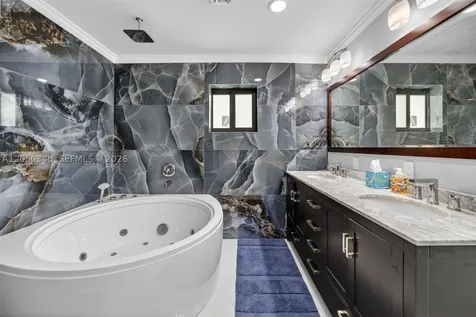 8024 SW 91st Avenue Miami FL 33173