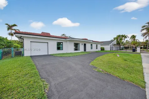 8024 SW 91st Avenue Miami FL 33173