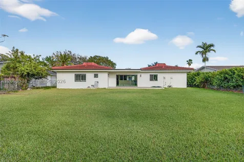 8024 SW 91st Avenue Miami FL 33173