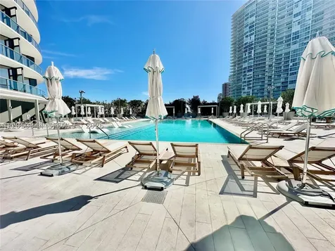 500 Alton Road Miami Beach FL 33139