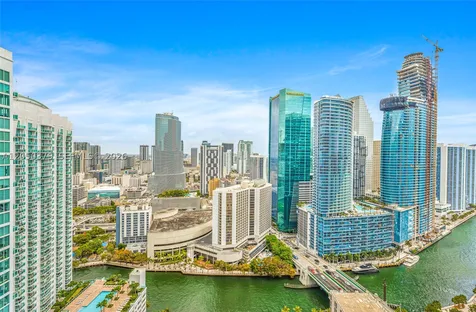 55 SE 6th Street Miami FL 33131