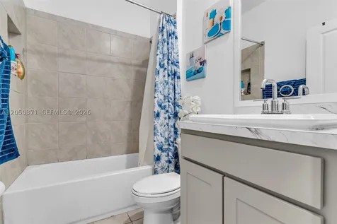 533 NE 5th Place Florida City FL 33034