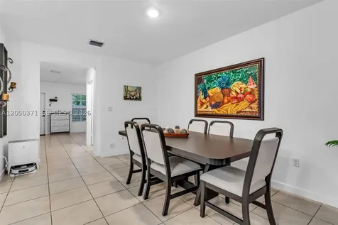 533 NE 5th Place Florida City FL 33034