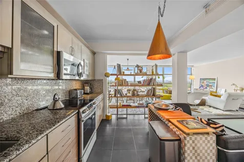 5055 Collins Avenue Miami Beach FL 33140
