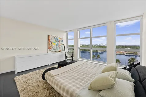 5055 Collins Avenue Miami Beach FL 33140
