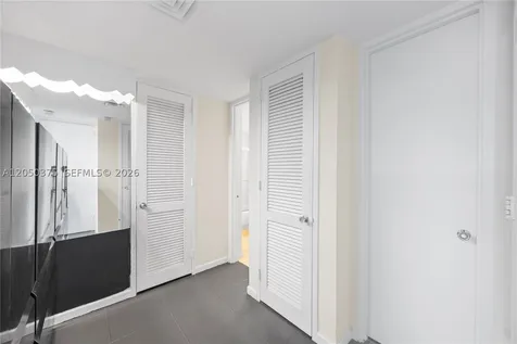 5055 Collins Avenue Miami Beach FL 33140