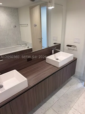 1000 Brickell Plaza Miami FL 33131