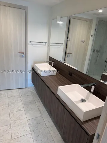 1000 Brickell Plaza Miami FL 33131