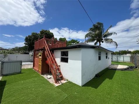 2211 NW 82nd Street Miami FL 33147