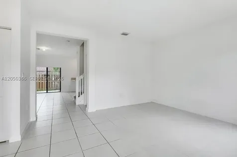 21071 NE 8th Avenue Miami FL 33179