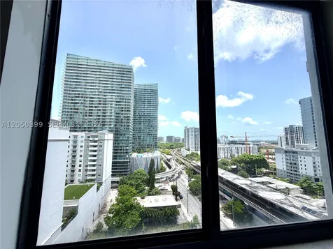 999 SW 1st Avenue Miami FL 33130