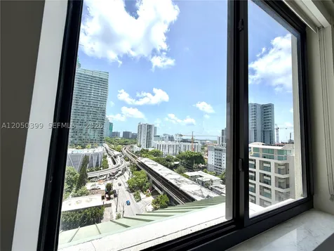 999 SW 1st Avenue Miami FL 33130