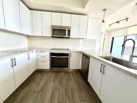 999 SW 1st Avenue Miami FL 33130