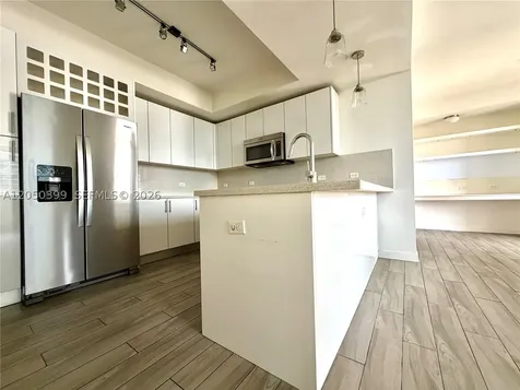 999 SW 1st Avenue Miami FL 33130