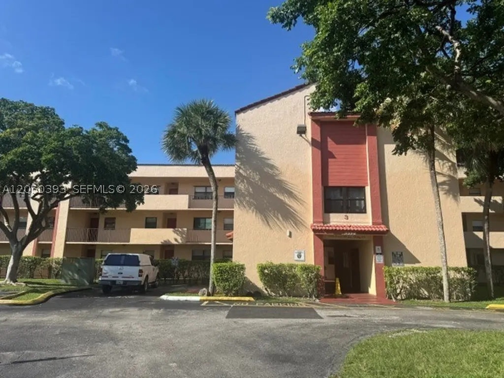 3396 Foxcroft Road Miramar FL 33025