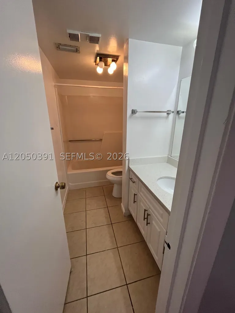 21906 Lake Forest Circle Boca Raton FL 33433