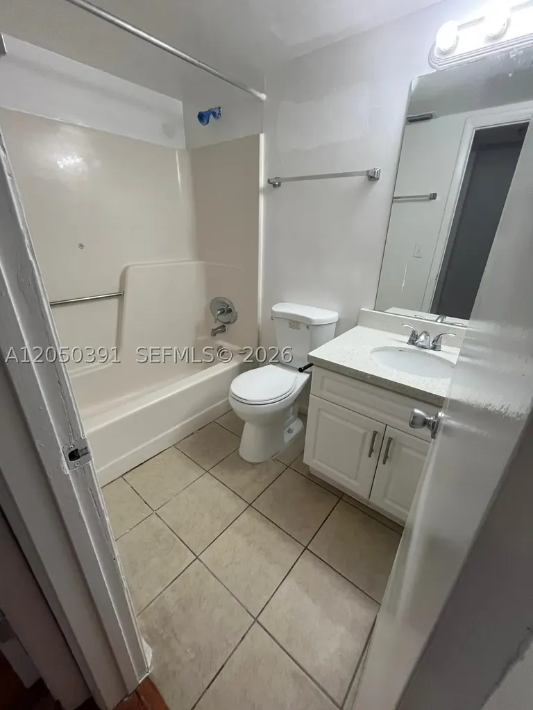 21906 Lake Forest Circle Boca Raton FL 33433