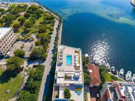 3581 E Glencoe Street Miami FL 33133