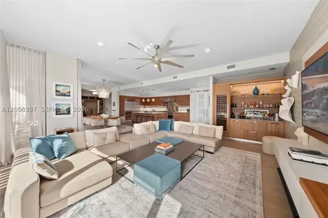 3581 E Glencoe Street Miami FL 33133