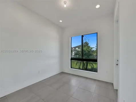 5736 SW 104th Terrace Cooper City FL 33328