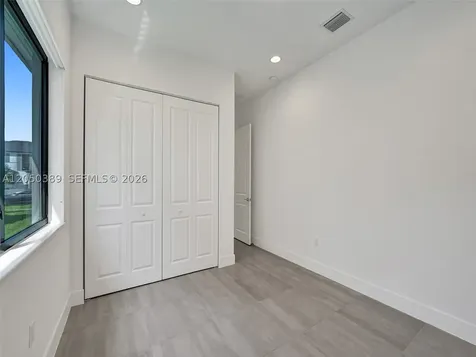 5736 SW 104th Terrace Cooper City FL 33328