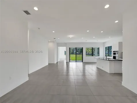 5736 SW 104th Terrace Cooper City FL 33328