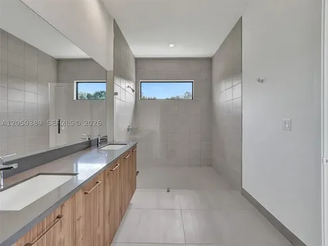 5736 SW 104th Terrace Cooper City FL 33328