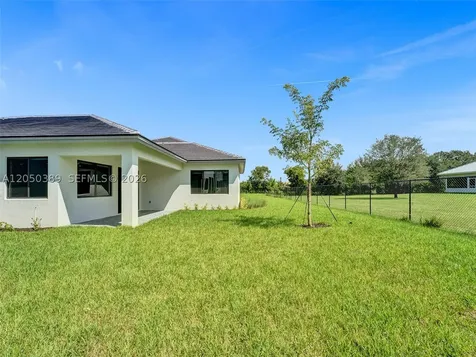5736 SW 104th Terrace Cooper City FL 33328