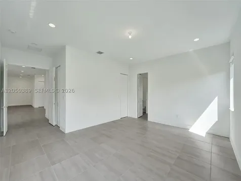 5736 SW 104th Terrace Cooper City FL 33328