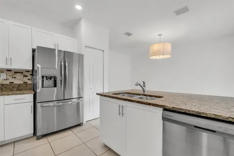 582 NE 207th Street Miami FL 33179