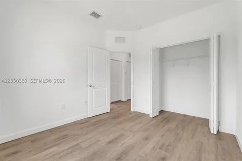 582 NE 207th Street Miami FL 33179