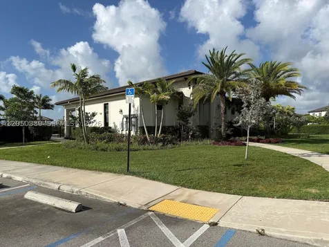 10072 SW 231 St Lane Miami FL 33190
