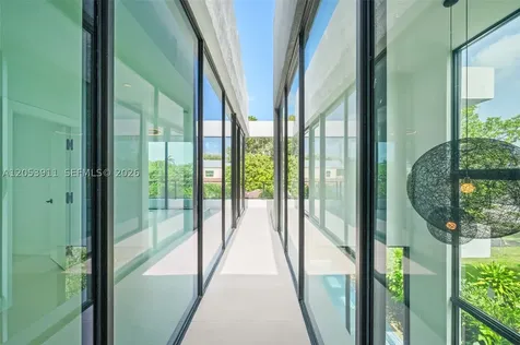 3310 Elizabeth Street Miami FL 33133