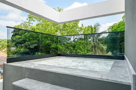3310 Elizabeth Street Miami FL 33133