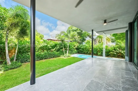 3310 Elizabeth Street Miami FL 33133