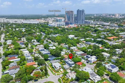 3310 Elizabeth Street Miami FL 33133